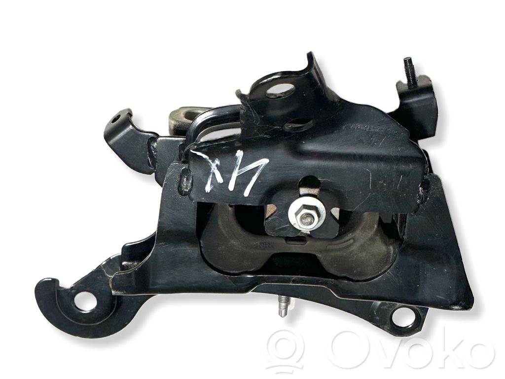 Lexus UX Engine mount bracket 