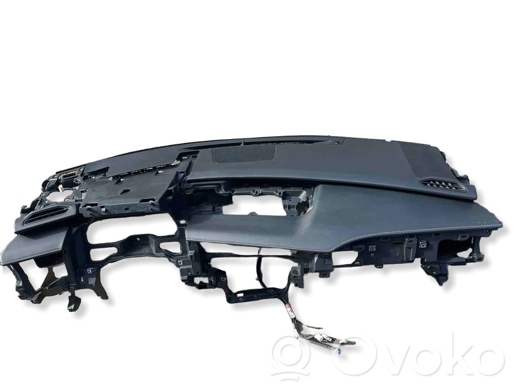 Panelė   8610176F10,8214276770