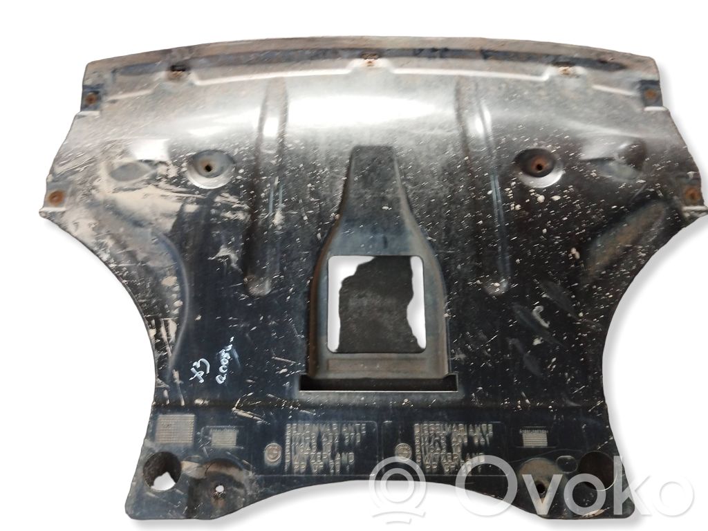 BMW X3 E83 Engine splash shield/under tray 