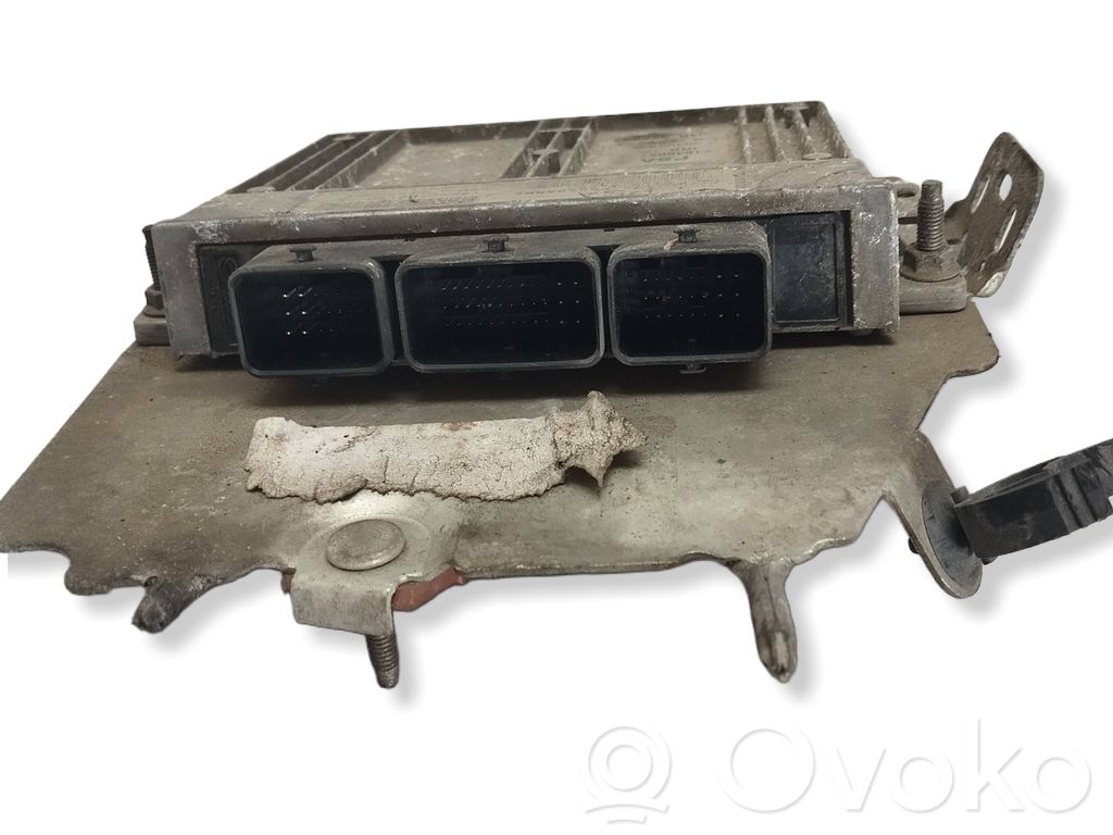 Engine control unit/module   21646087,50409S05,216460874,1040326594,S200023