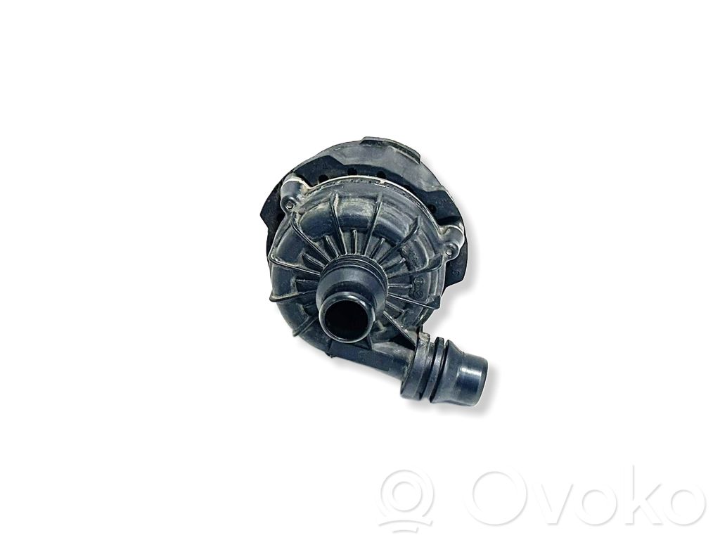 BMW i4 Electric auxiliary coolant/water pump 