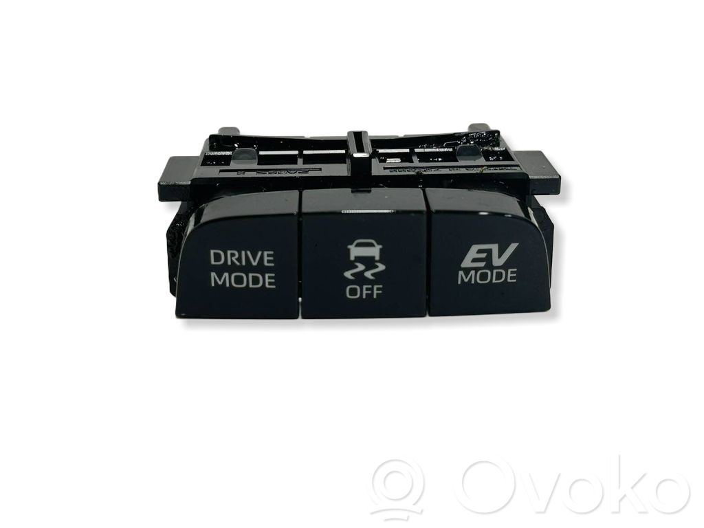 Toyota Corolla Cross A set of switches 