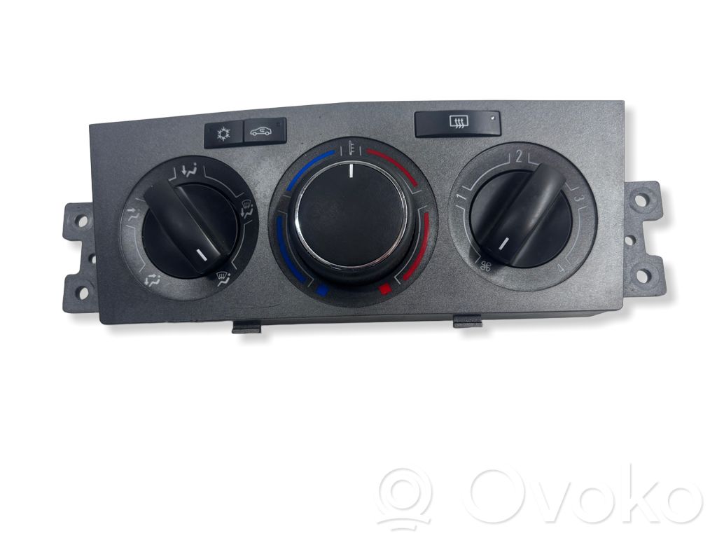 Opel Antara Climate control unit 
