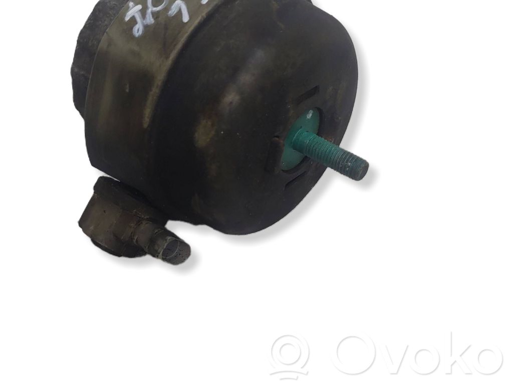 Audi A6 S6 C6 4F Engine mount bracket 