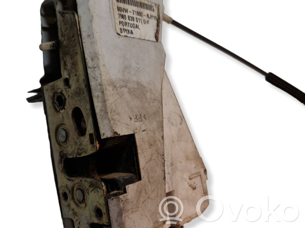 Ford Galaxy Front door lock 