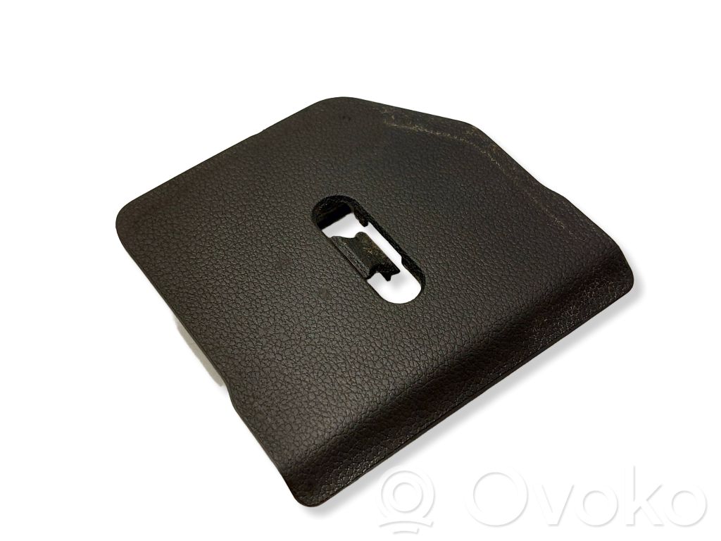 Skoda Octavia Mk3 (5E) Loading door lock loop/hook striker 