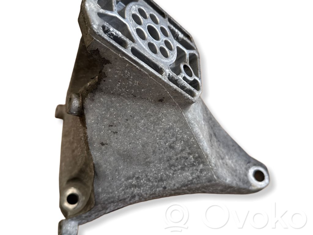 Audi A6 S6 C6 4F Engine mounting bracket 