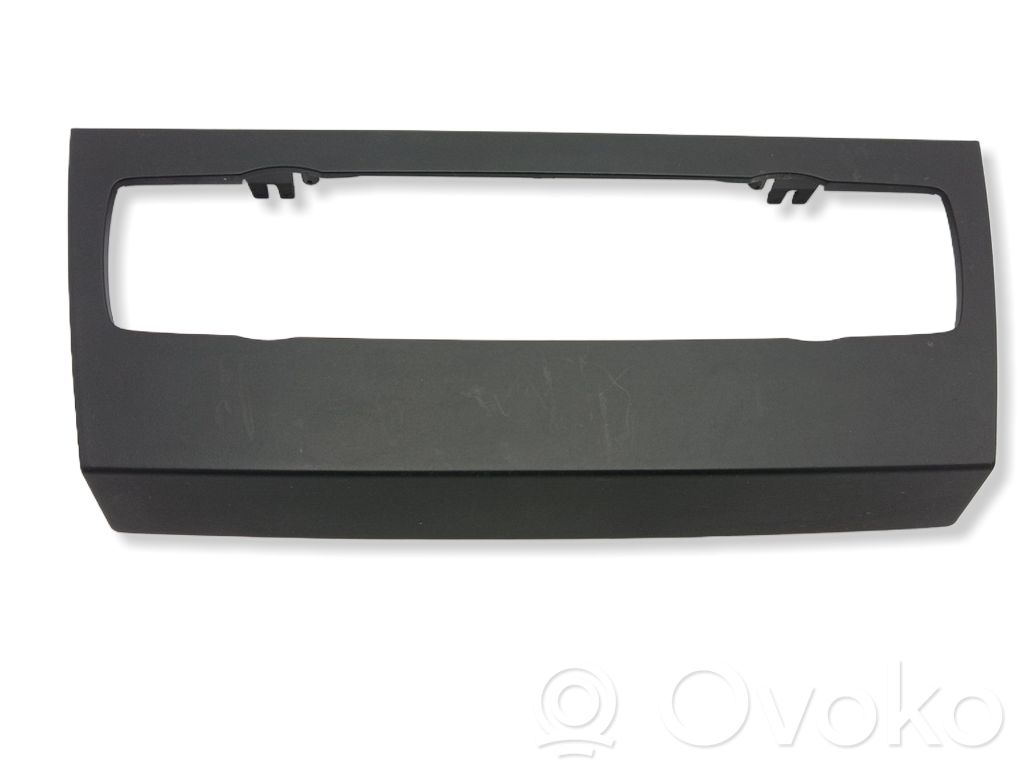 BMW 3 E90 E91 Panel trim 