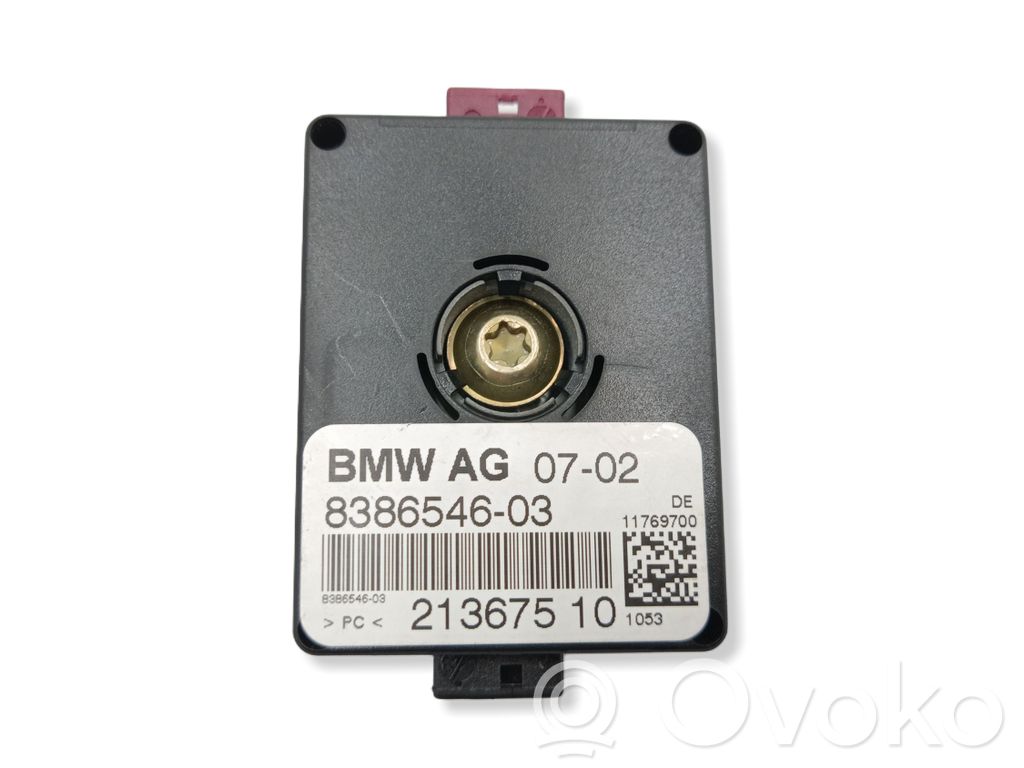 BMW 3 E46 Antenos stiprintuvas 