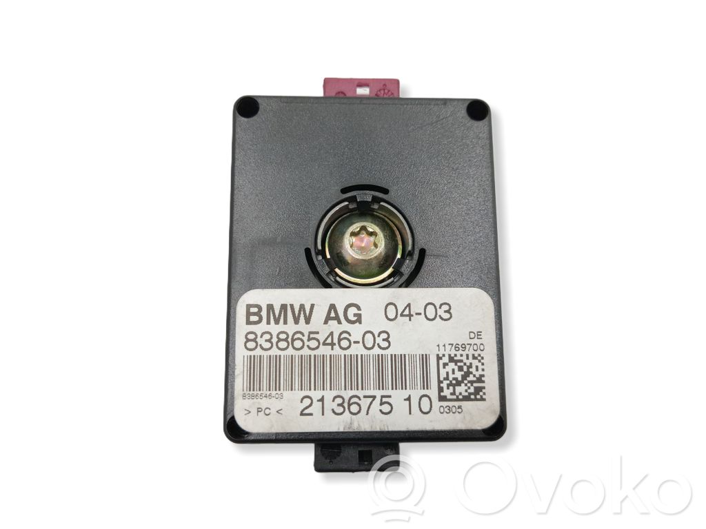 BMW 3 E46 Antenos stiprintuvas 