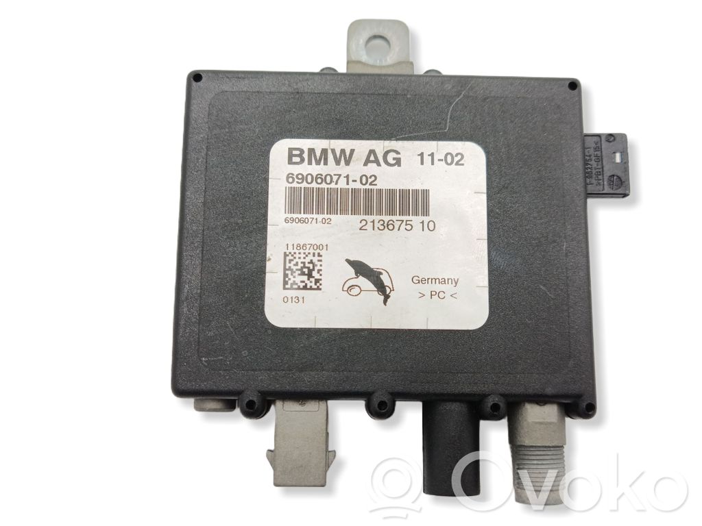 BMW 3 E46 Antenos stiprintuvas 