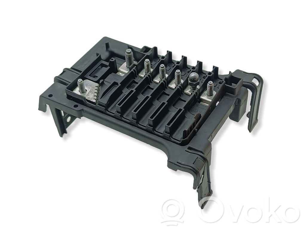 Cupra Born Fuse box set 