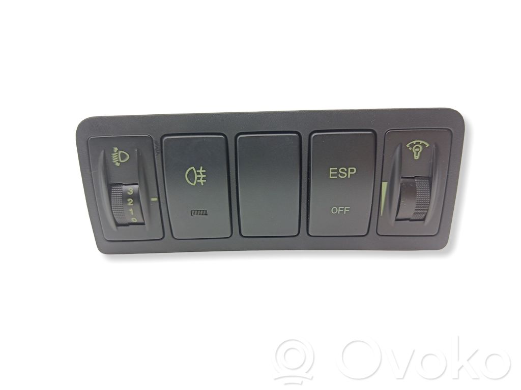 Hyundai Sonata Fog light switch 
