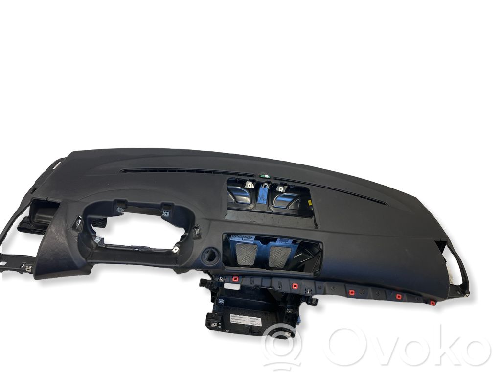 BMW 1 E81 E87 Tableau de bord 