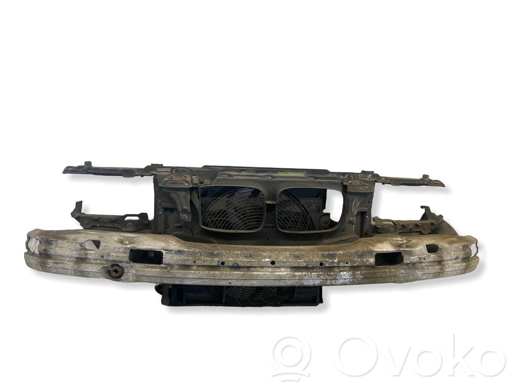 BMW 5 E39 Ventilatoru komplekts 