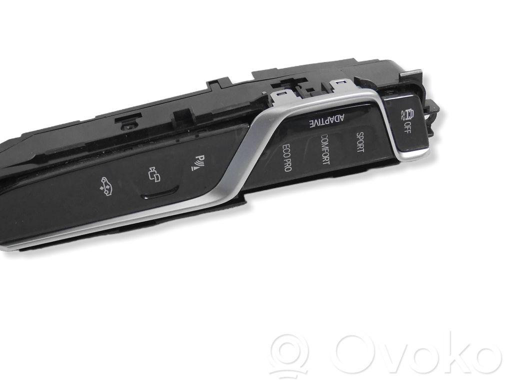 BMW 7 G11 G12 Kiti jungtukai/ rankenėlės/ perjungėjai 