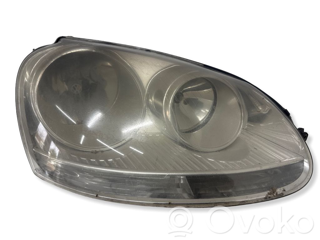 Volkswagen Golf V Lampa przednia 