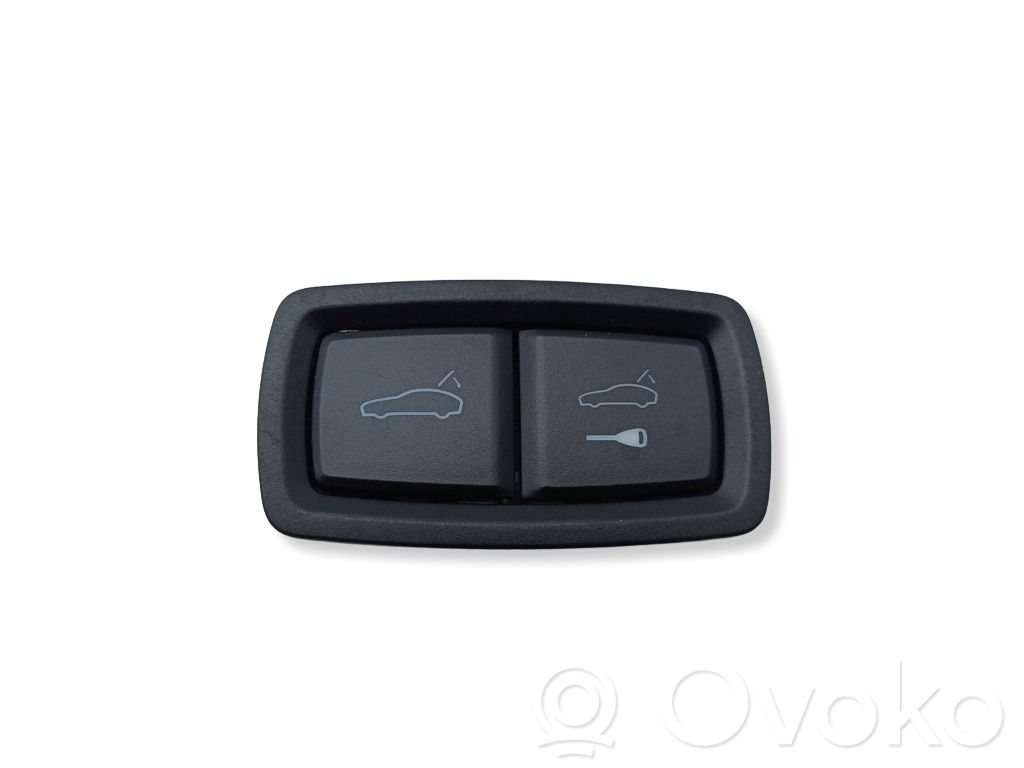 Tailgate/boot open switch button   7PP959832J,SN00001162240613,10002492