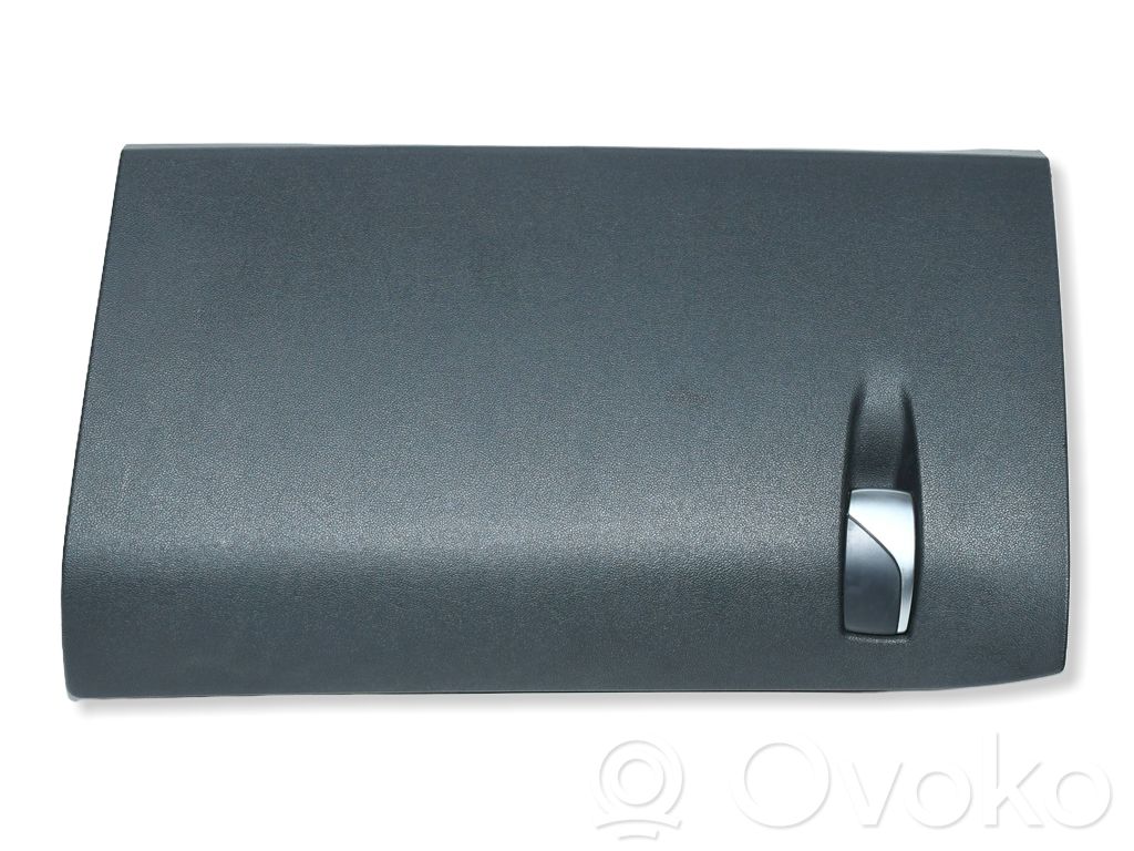 Citroen DS5 Glove box 