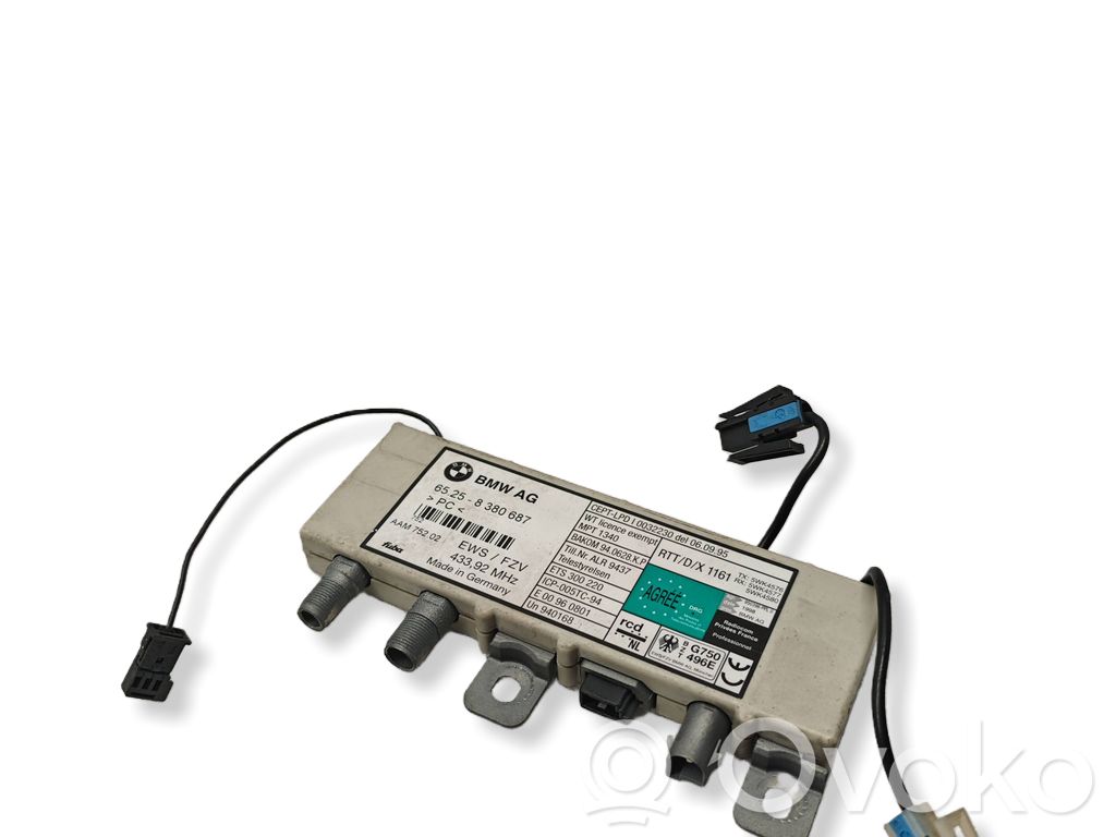 BMW 7 E38 Antenos stiprintuvas 