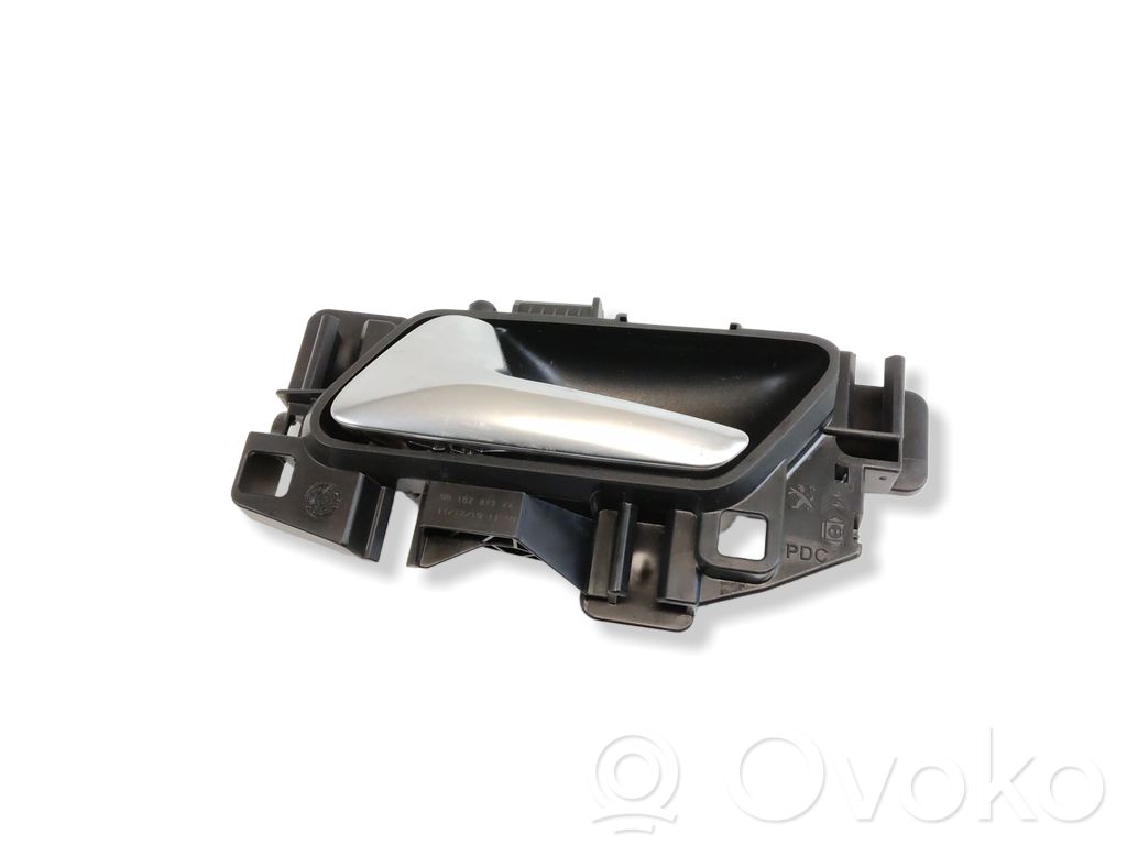 Peugeot Rifter Front door interior handle 