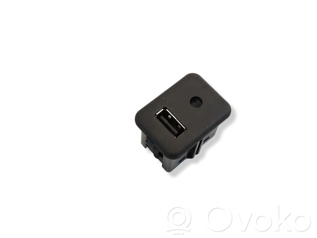 Chevrolet Trax Разъем USB 