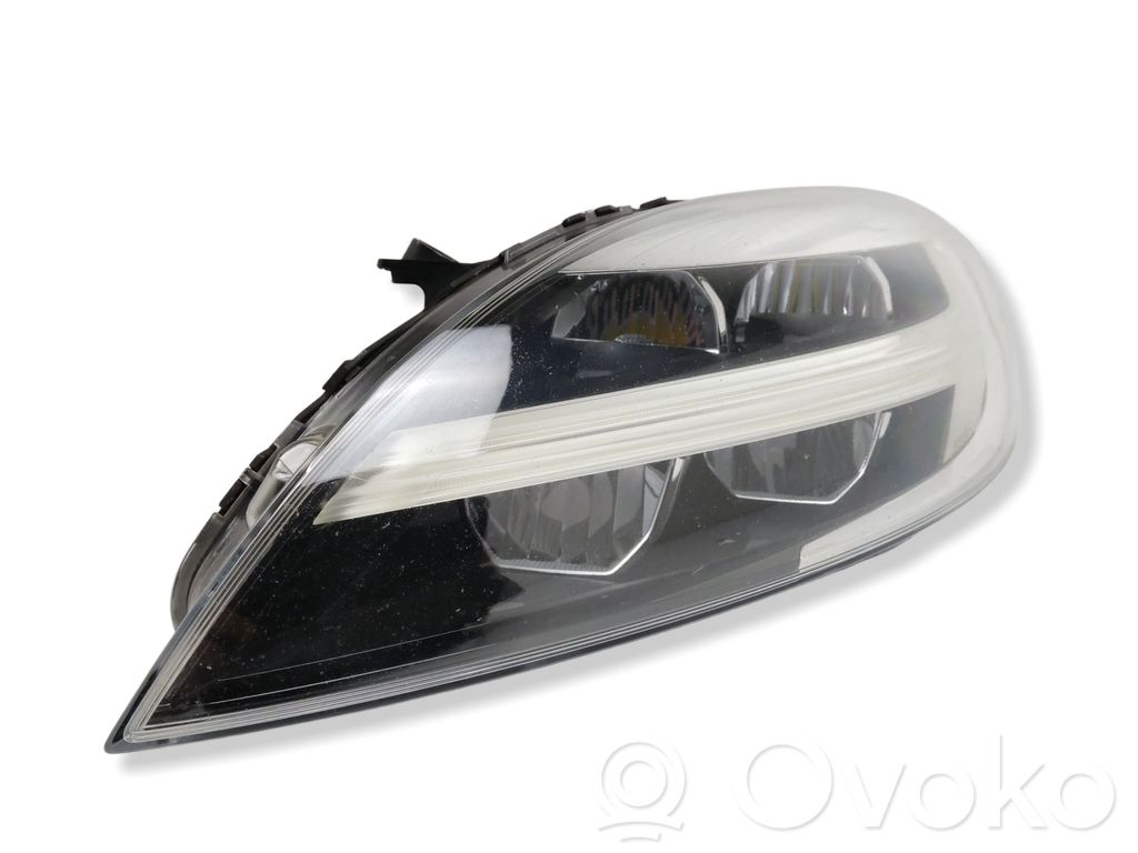 Volvo V40 Headlight/headlamp 