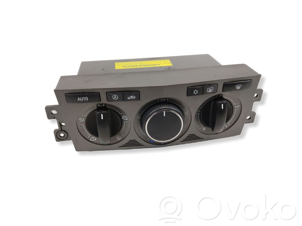 Opel Antara Climate control unit 