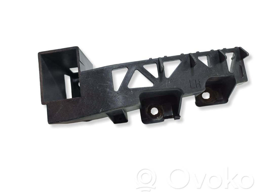 Mazda 5 Front bumper mounting bracket 