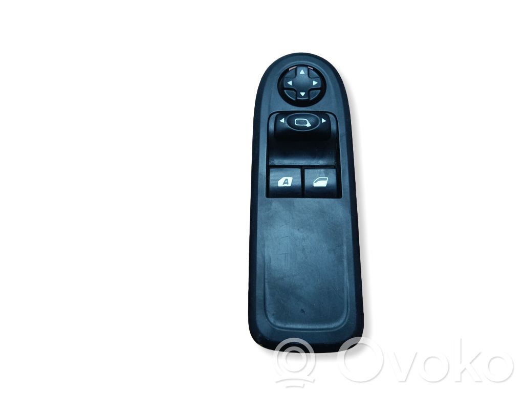 Citroen C3 Electric window control switch 