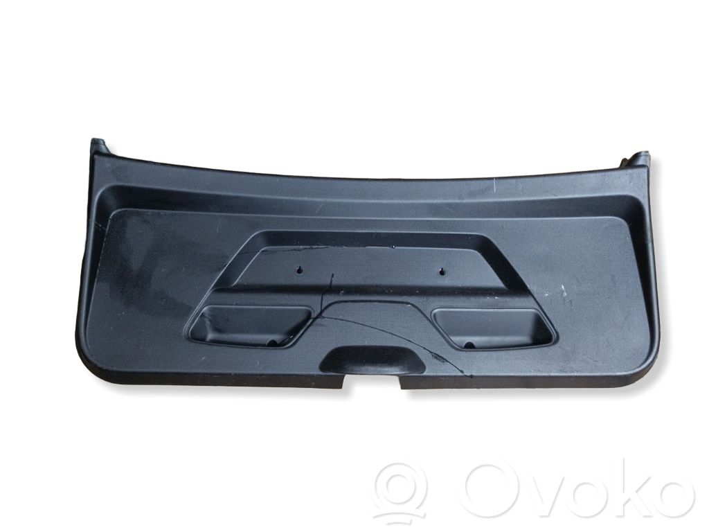 BMW i3 Tailgate trim 