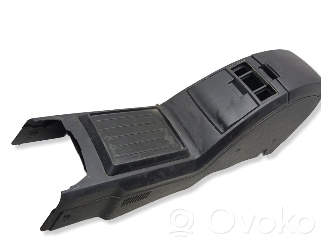 Armrest   1002156AA,0UF35TRMAC