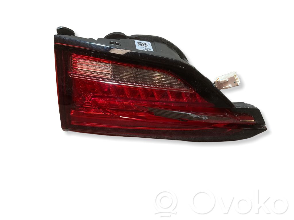 MG MG5 II Lampy tylnej klapy bagażnika 