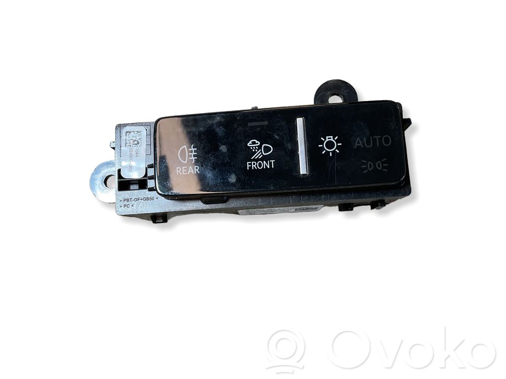 Audi E-tron GT Fog light switch 