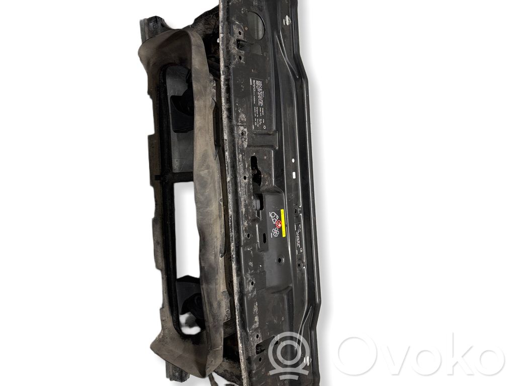 Volvo S60 Radiatorių panelė 