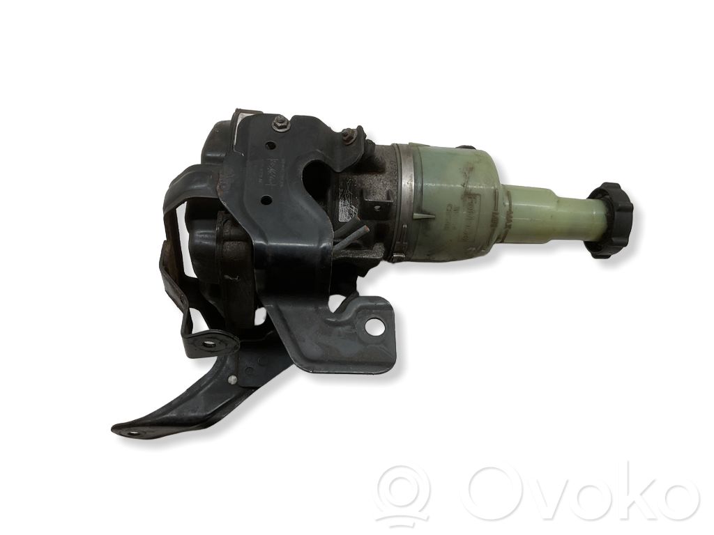 Ford Mondeo MK IV Power steering pump 