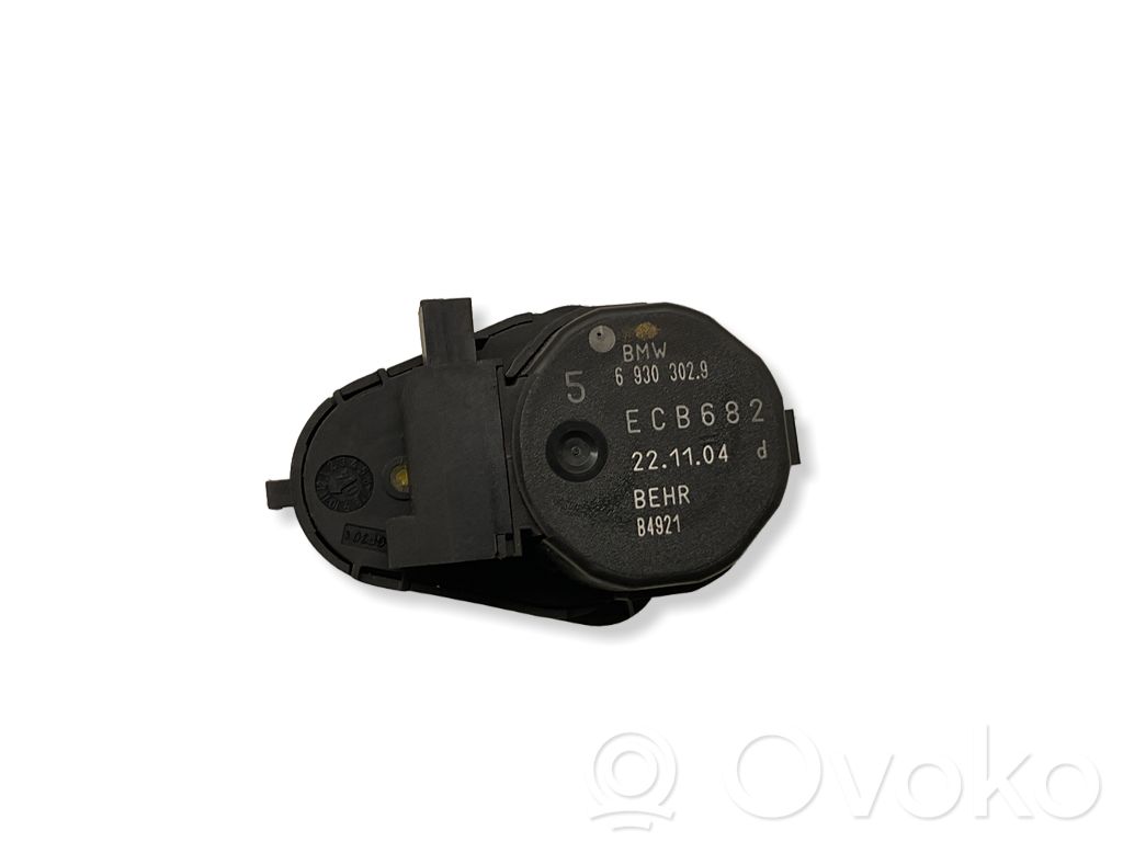 Oro sklendės varikliukas   6930302,221104,ECB682,B4921