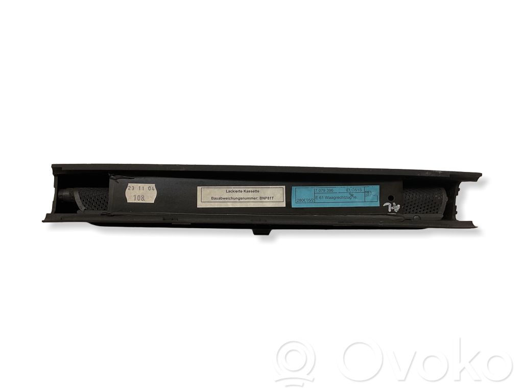 BMW 5 E60 E61 Galinė lango užuolaidėlė 