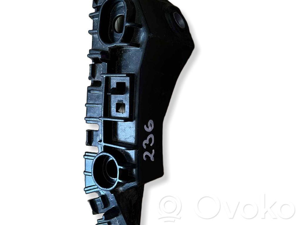 Volkswagen Golf VII Front bumper mounting bracket 