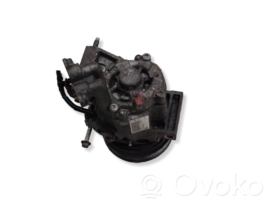 Dacia Lodgy Air conditioning (A/C) compressor (pump) 