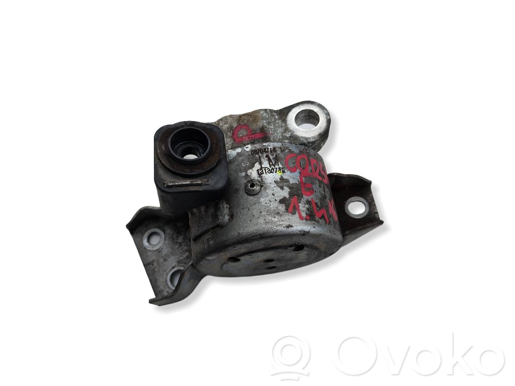 Opel Corsa E Suport tampon motor 