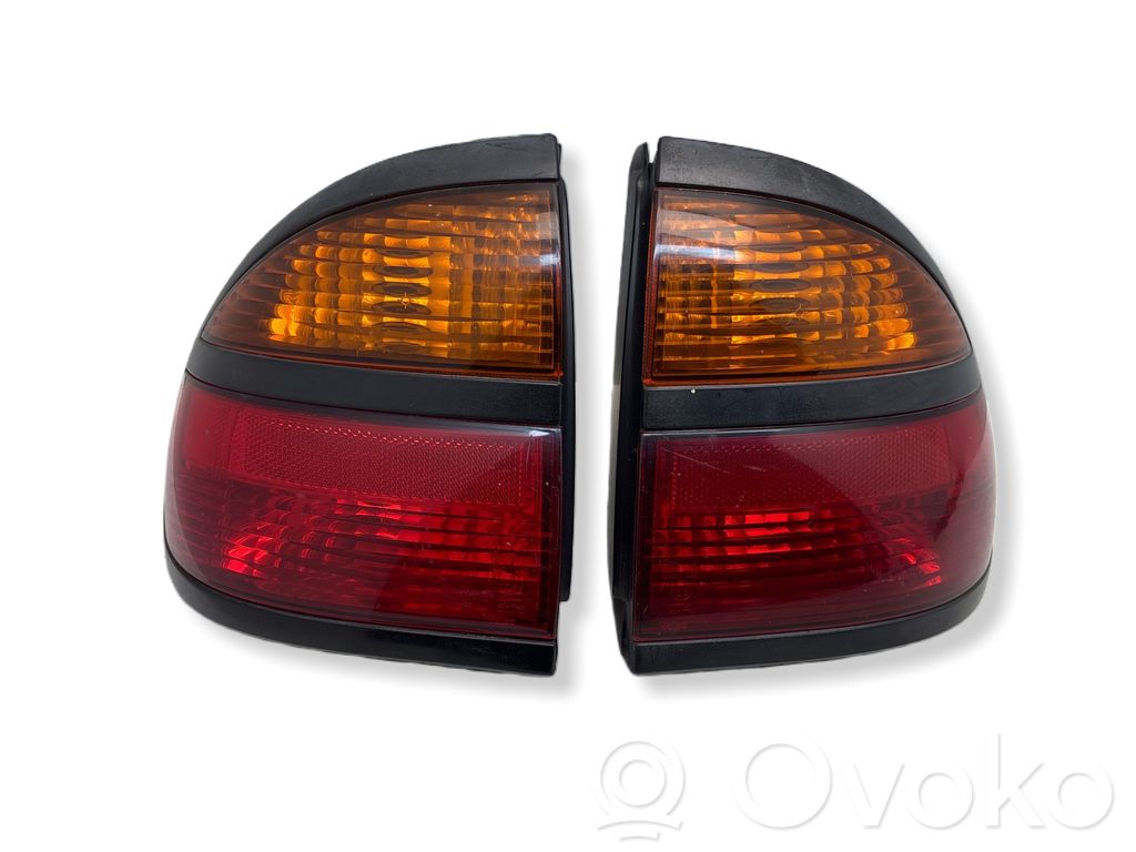 Renault Laguna I Rear/tail lights 