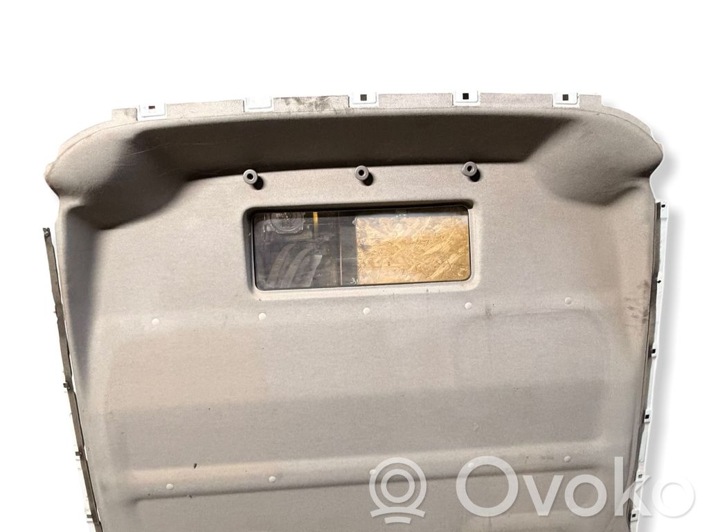 Partition between cabin