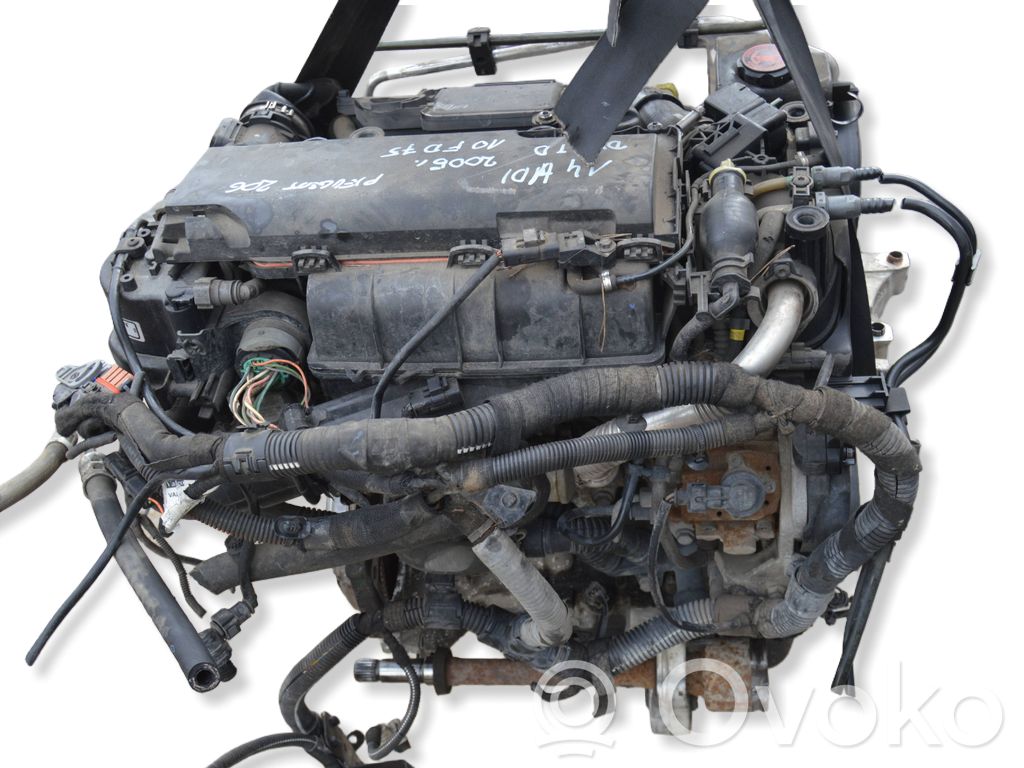 Двигатель   10FD75