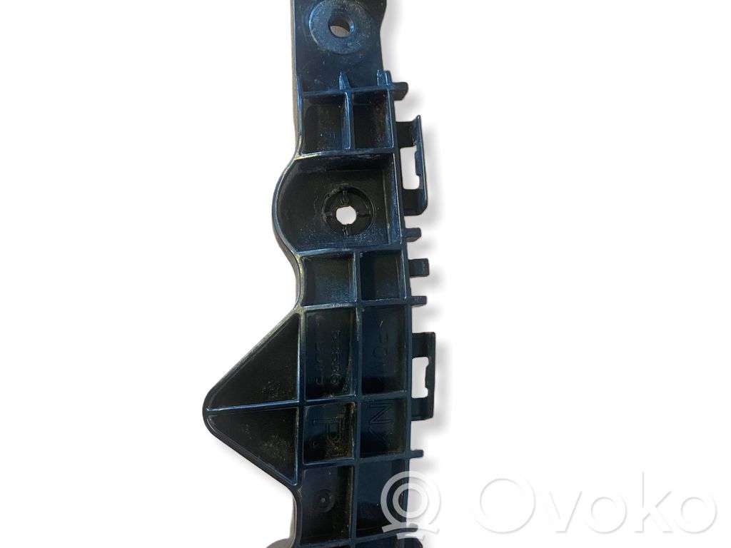 Front bumper mounting bracket   5253578010