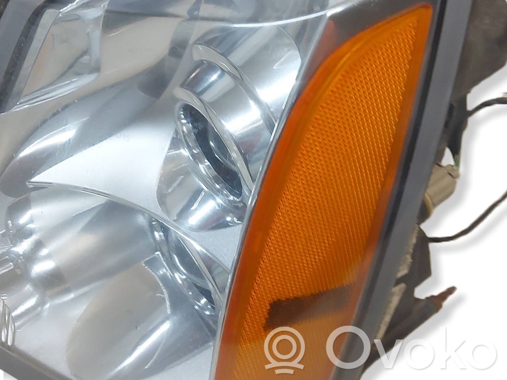 Cadillac SRX Scheinwerfer 