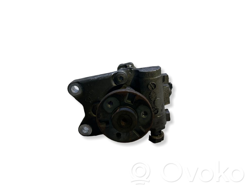 BMW 3 E92 E93 Power steering pump 