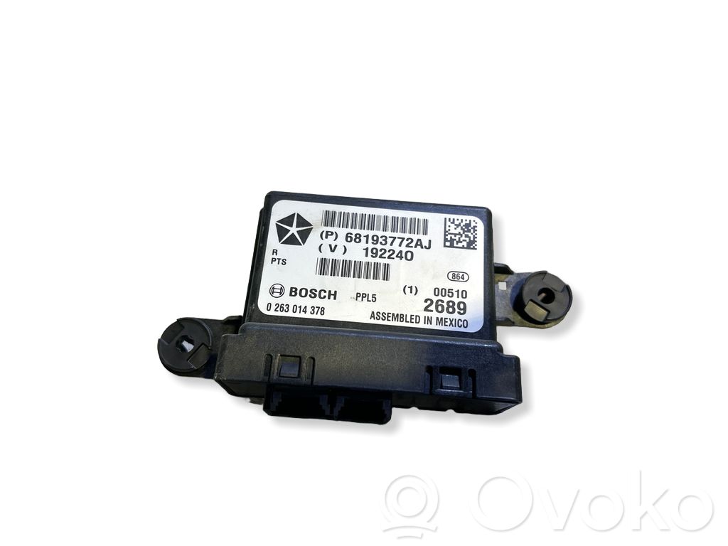 Unité de commande, module PDC aide au stationnement   68193772AJ,192240,0263014378