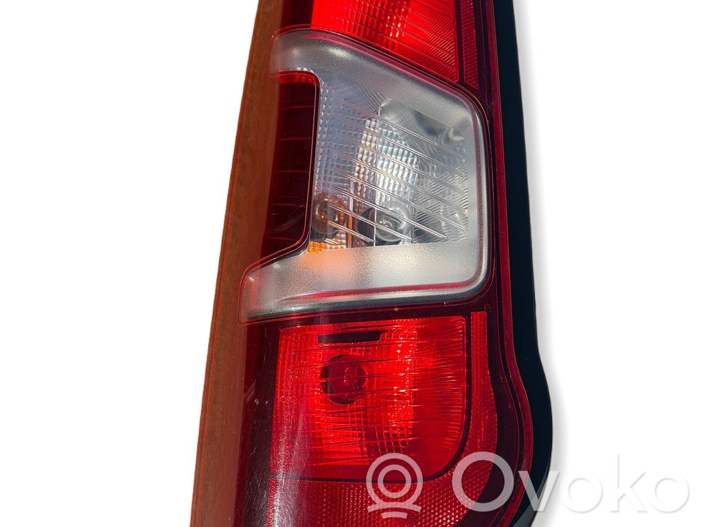 Opel Combo E Rear/tail lights 