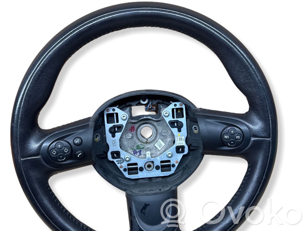 Mini Cooper Countryman R60 Steering wheel 